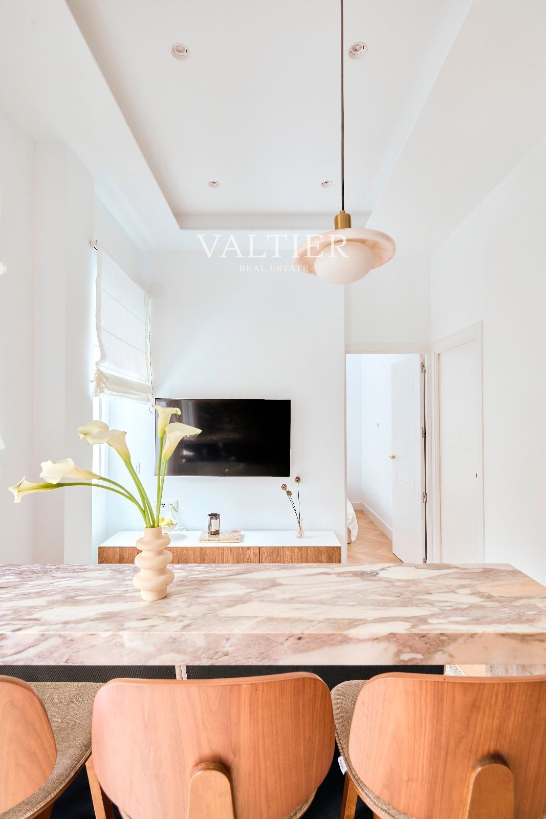 Sala de estar de Piso en venta en  Madrid Capital