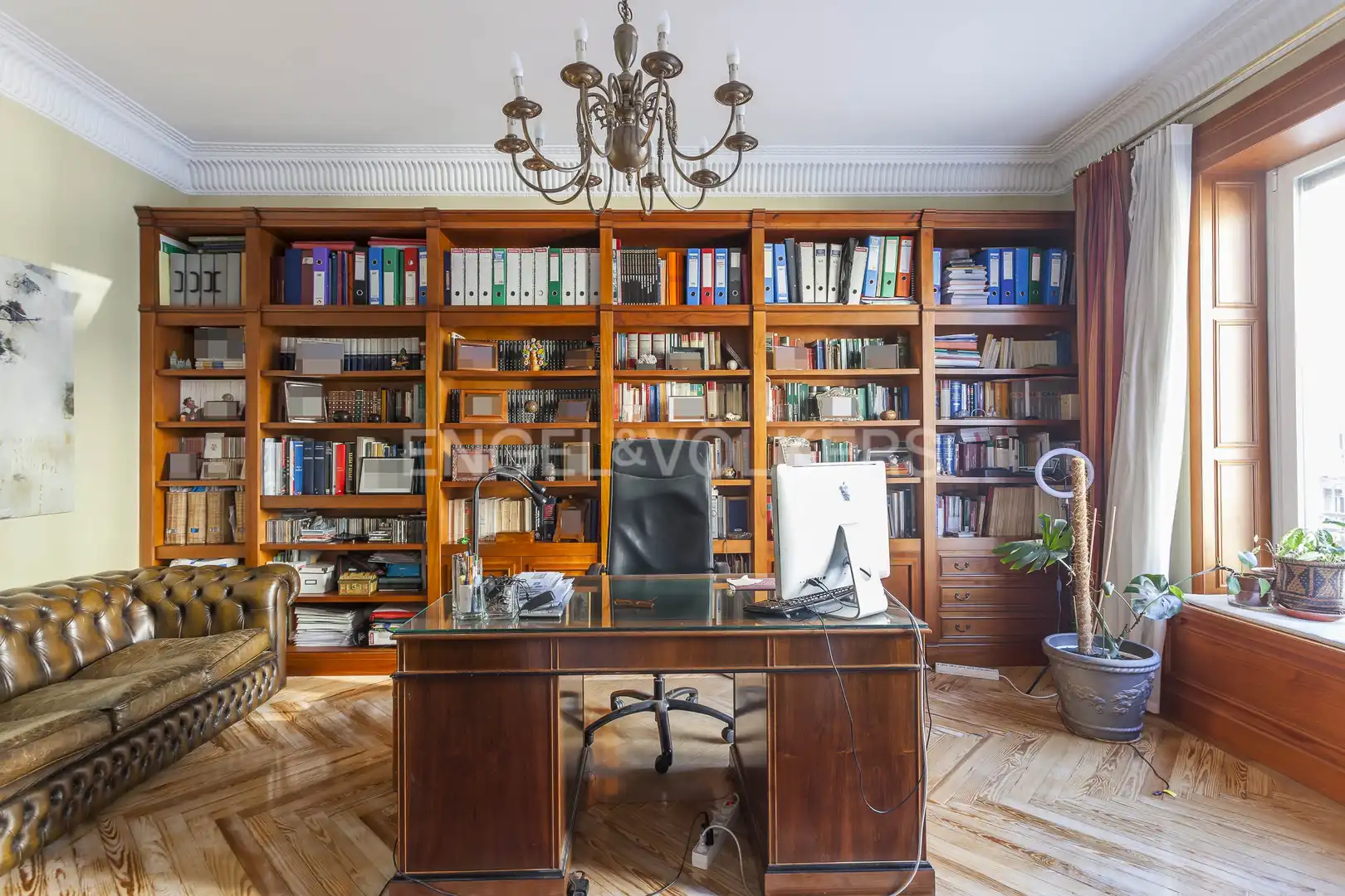 Sala d'estar de Apartament en venda en Madrid amb Aire condicionat, Calefacció i Parquet