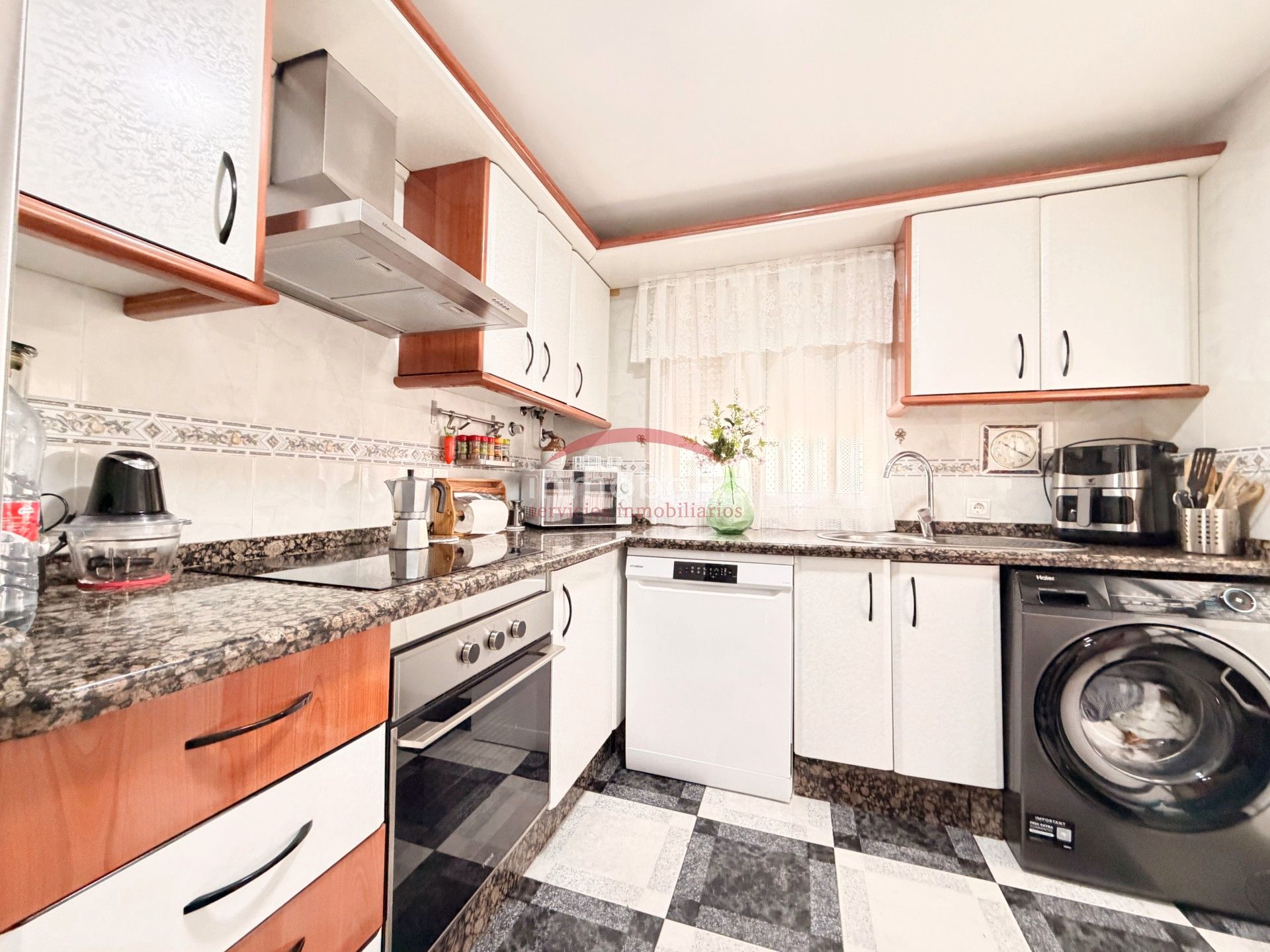 Piso en venta en Calle Estrella Agena, Pino Montano - Consolación , Norte