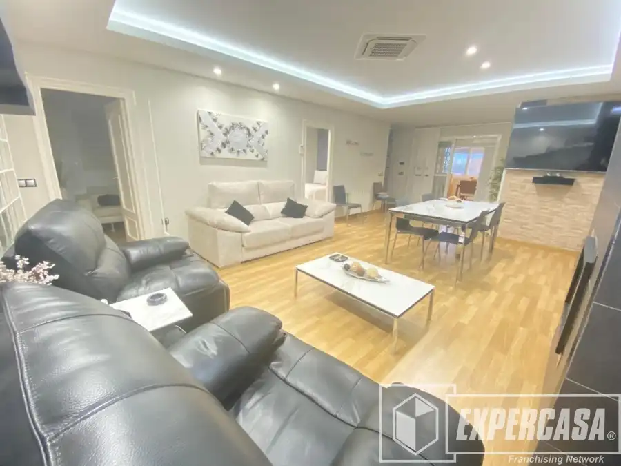 Living room of Houses for sale in Torrent  with Air Conditioner, Heating and Terrace