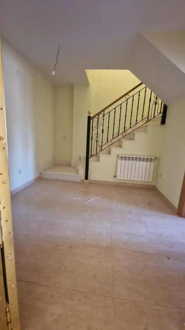 Dúplex en venta en Peñaranda de Bracamonte con Calefacción, Terraza y Trastero