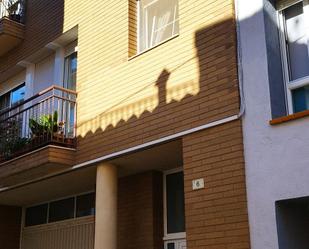 Vista exterior de Casa adosada en venda en Tortosa amb Aire condicionat