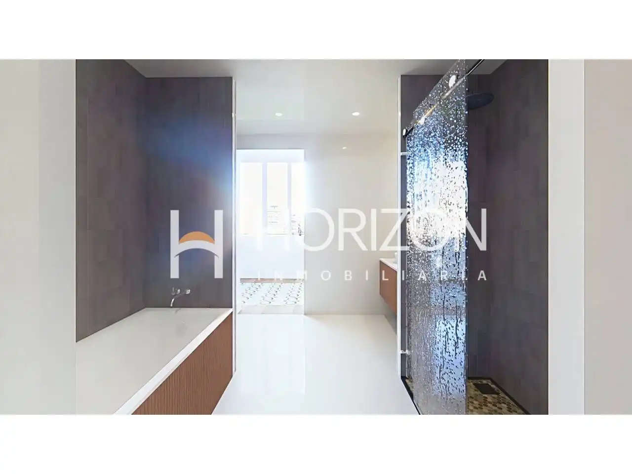 Baño de Piso en venta en Madrid con Aire acondicionado, Calefacción y Amueblado