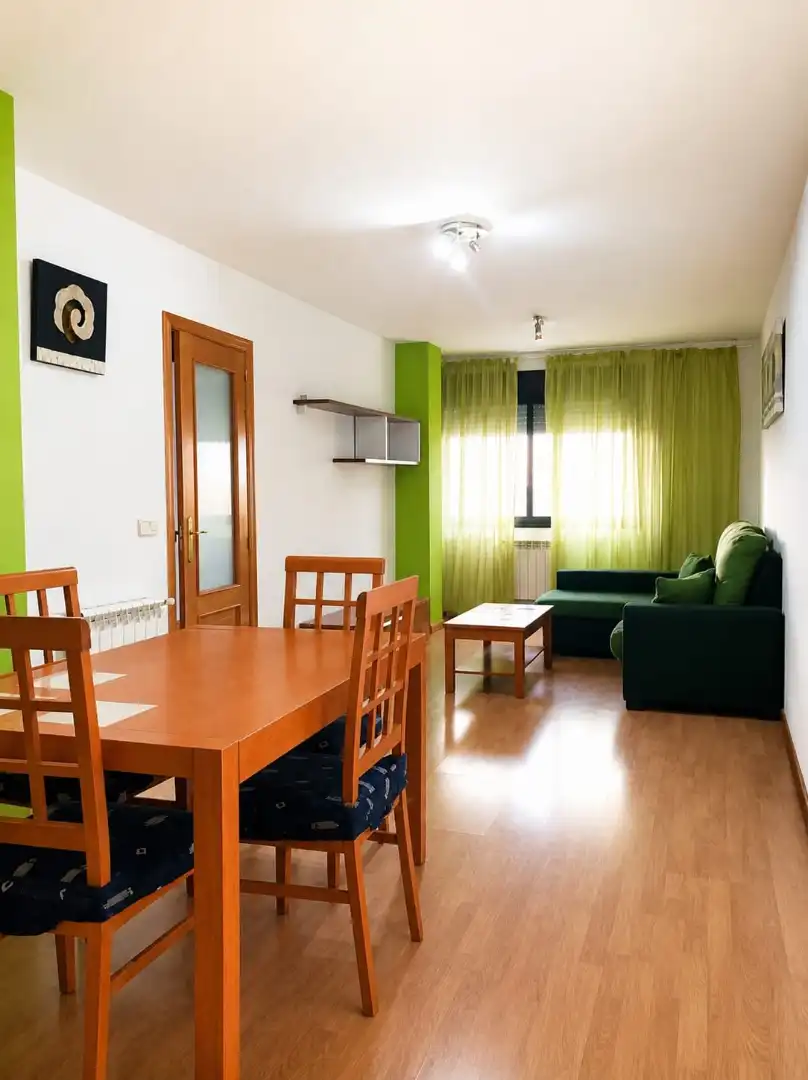 Living room of Flat for sale in Parla  with Heating and Storage room