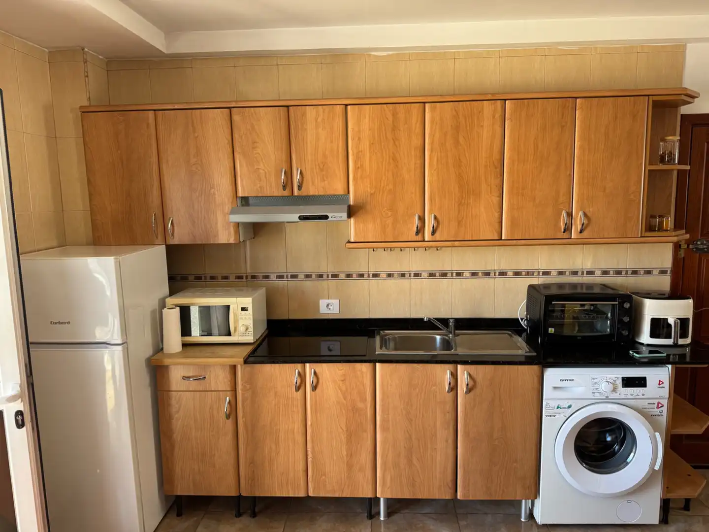 Cocina de Piso de alquiler en San Bartolomé de Tirajana con Amueblado, Lavadora y Balcón