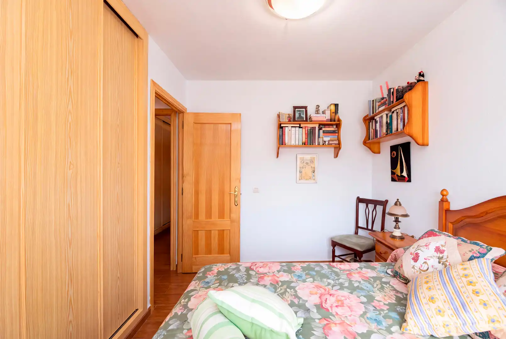 Habitación de Casa adosada en venta en Alpedrete con Calefacción, Jardín privado y Trastero