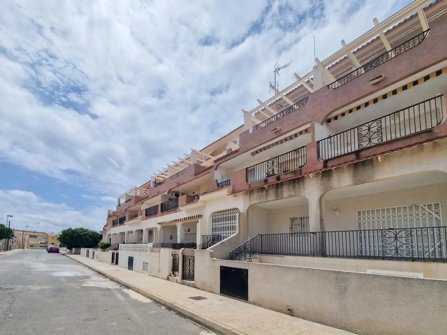 Vista exterior de Garatge en venda en Cartagena