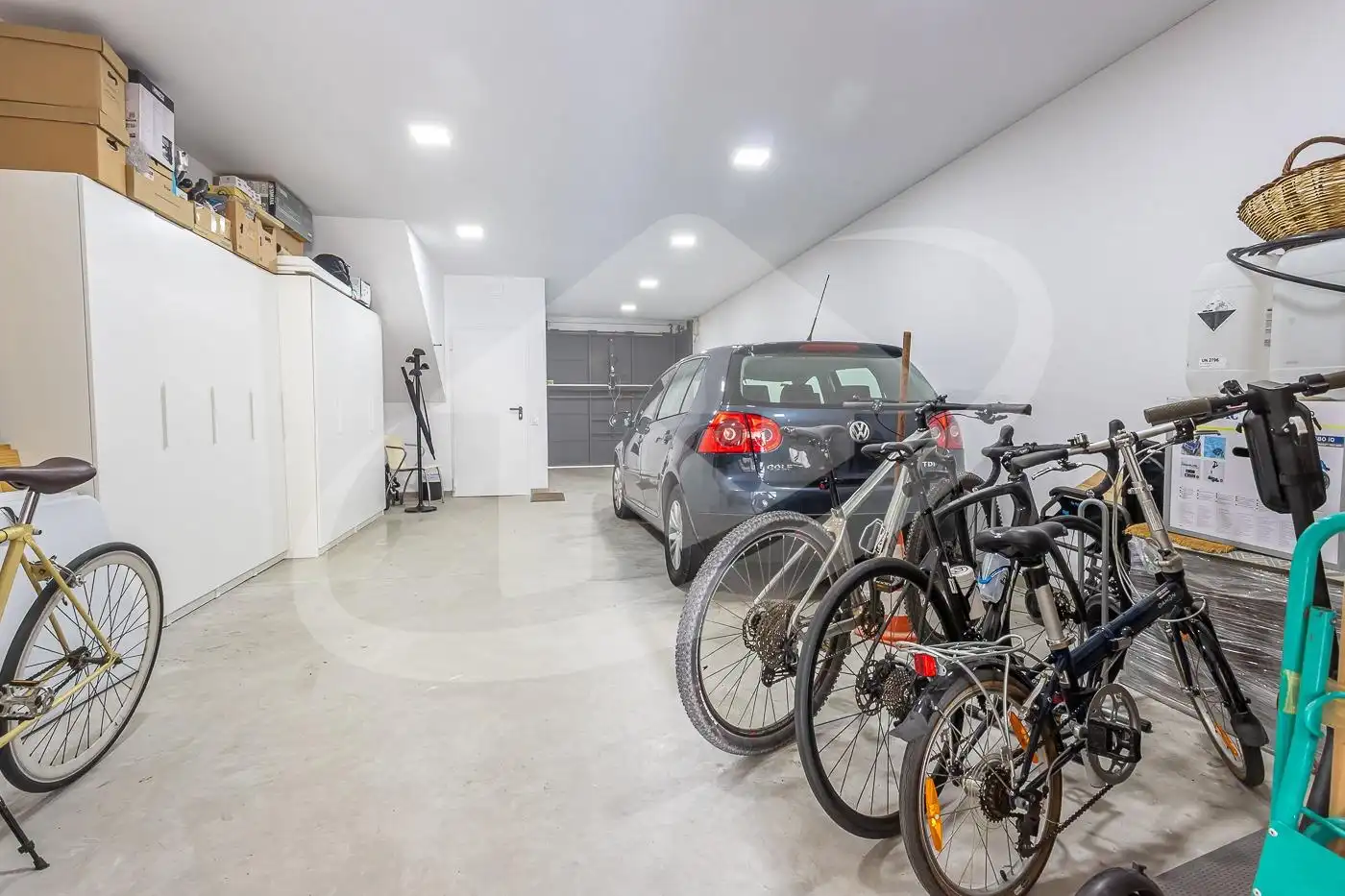 Parking of Houses for sale in Sabadell  with Heating, Private garden and Parquet flooring