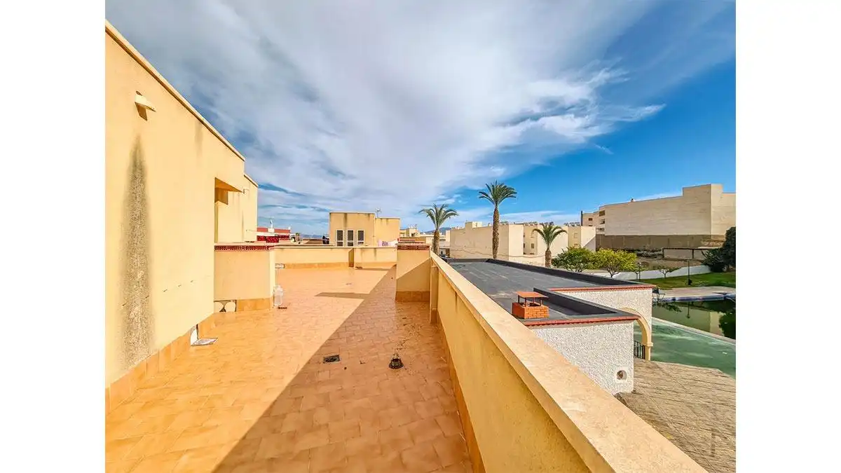 Terraza de Piso en venta en Alhama de Almería