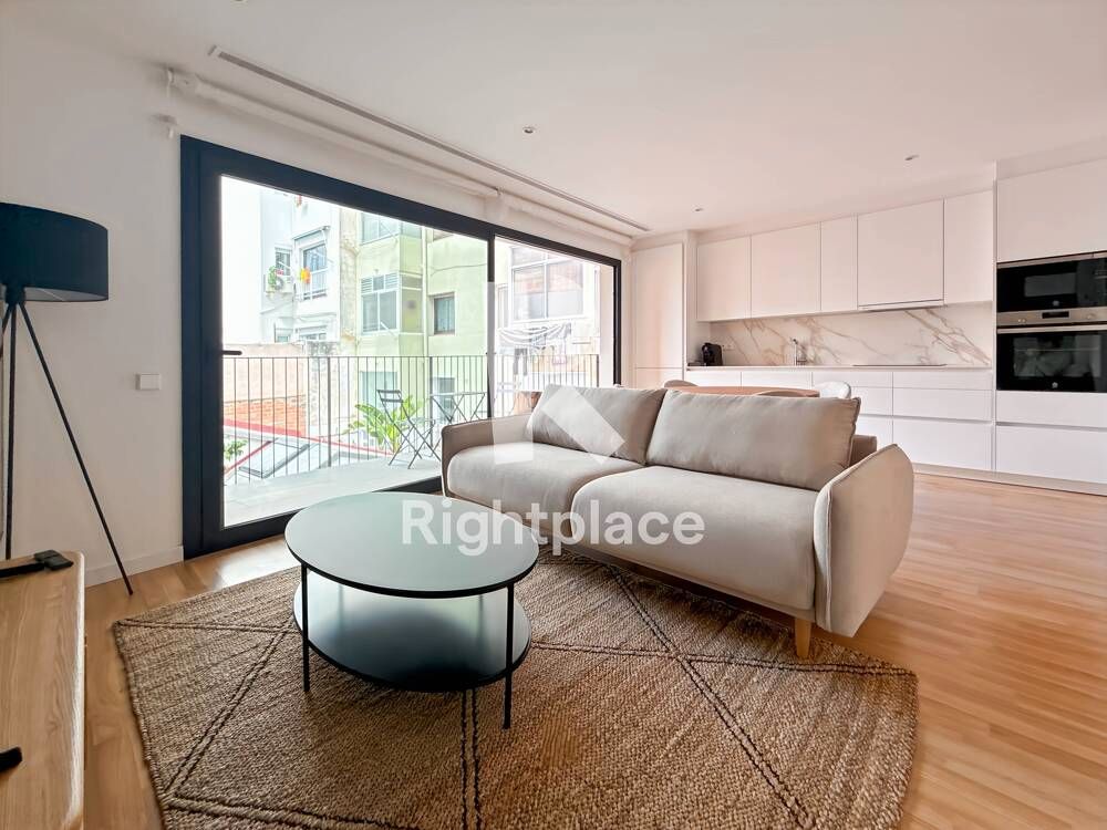 Vista exterior de Dúplex de lloguer en  Barcelona Capital amb Aire condicionat, Calefacció i Terrassa