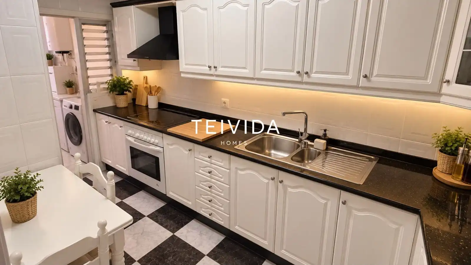 Kitchen of Flat for sale in El Médano