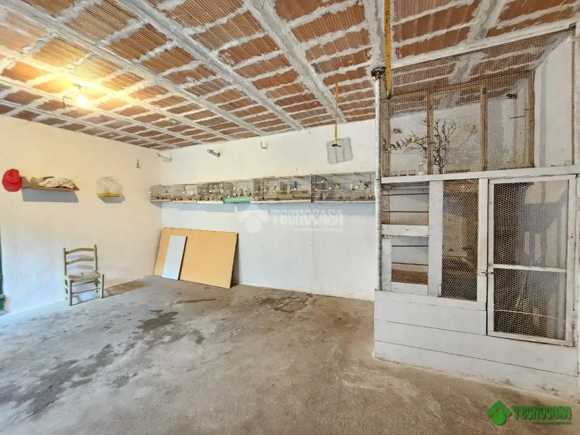 Casa adosada en venda en Balazote