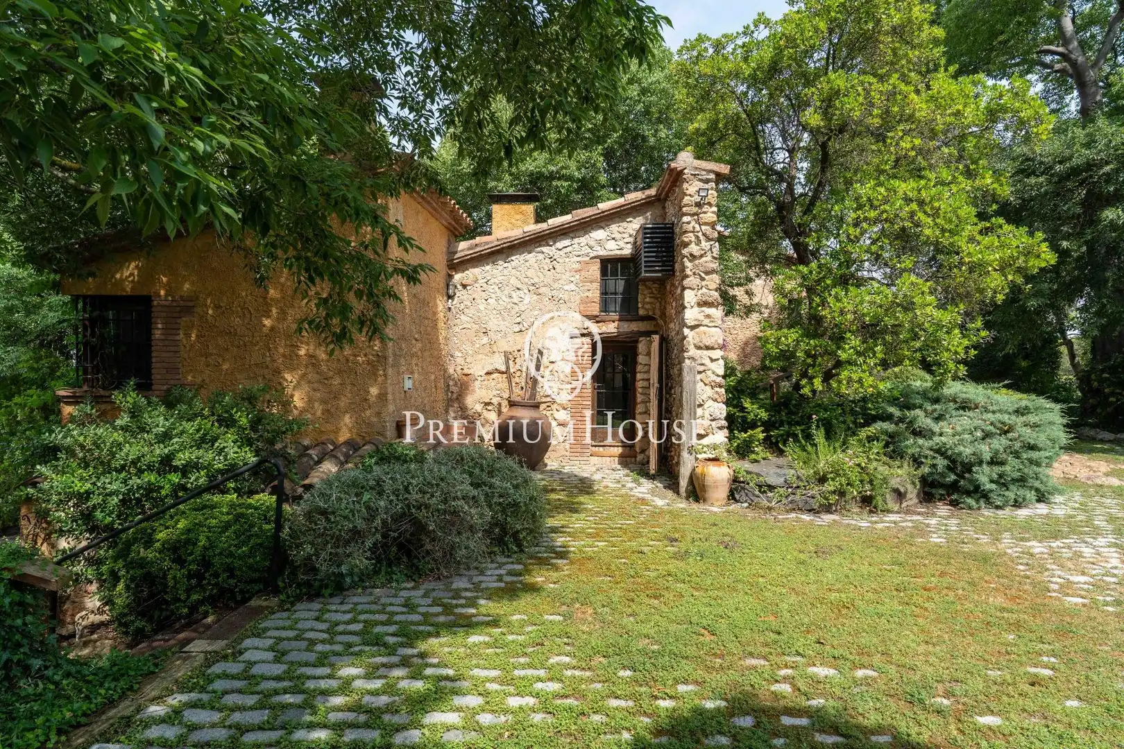 Maison rustique avec piscine à vendre à Gelida, imagen 19