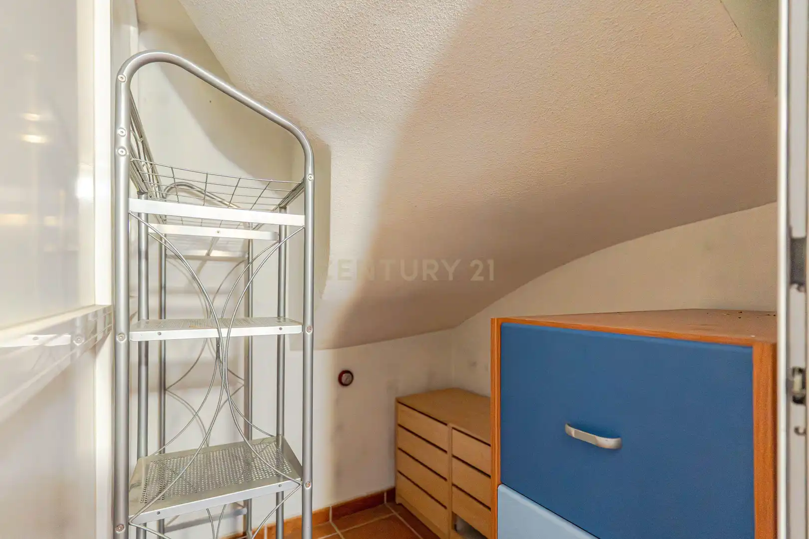 Dormitori de Casa adosada en venda en La Zubia amb Aire condicionat, Jardí privat i Traster