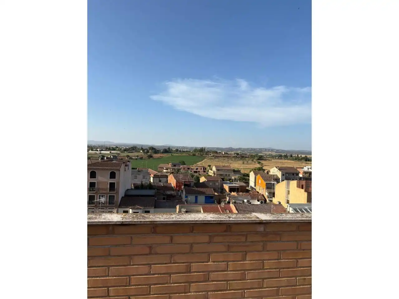 Vista exterior de Àtic en venda en Binéfar amb Aire condicionat, Calefacció i Parquet