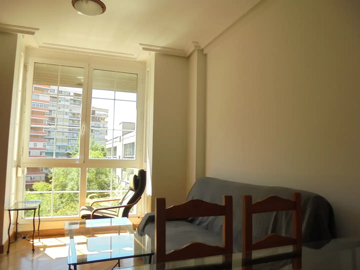 Habitación de Piso de alquiler en Madrid con Aire acondicionado, Calefacción y Trastero