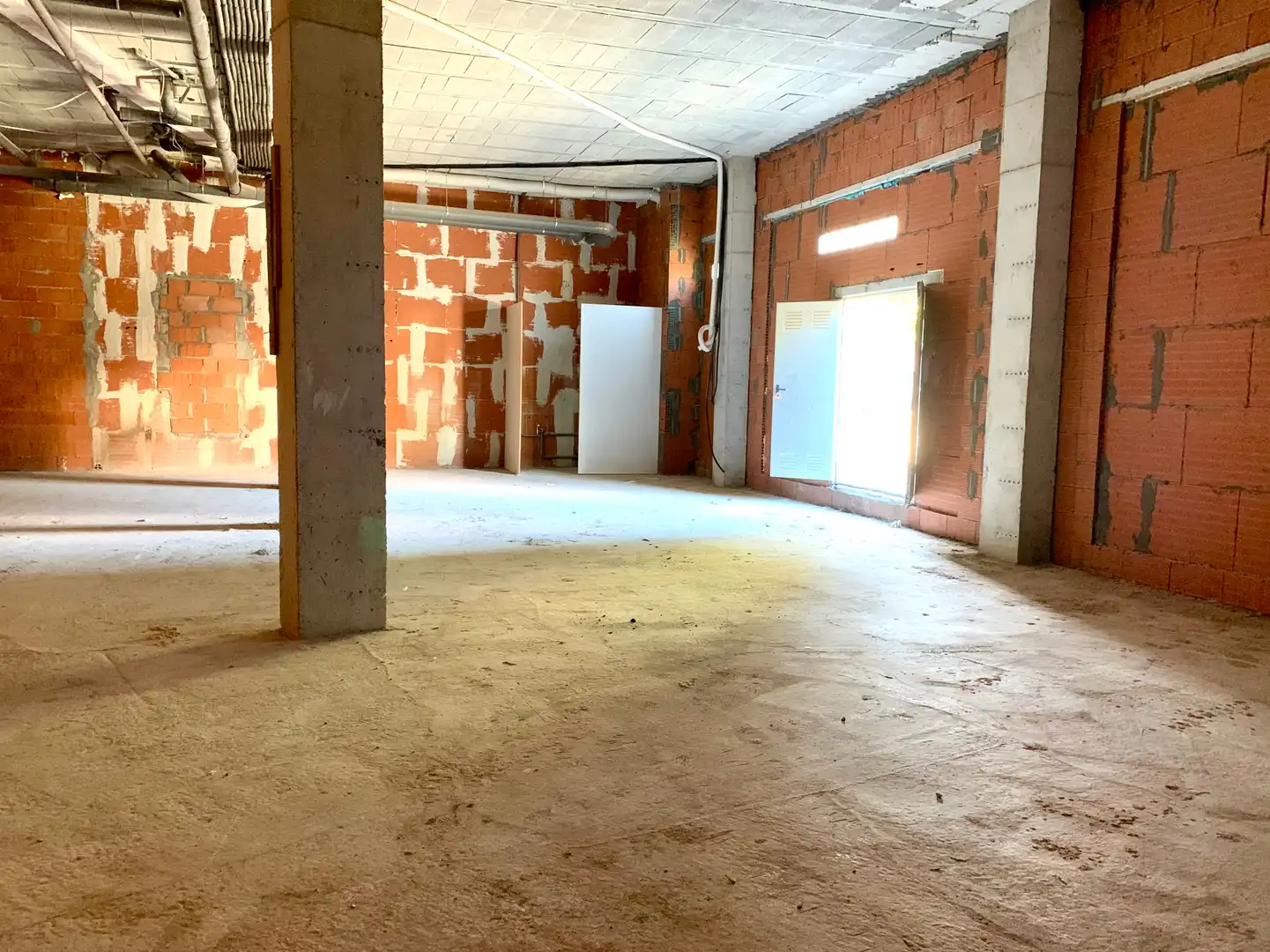 Local comercial en venda a AS-19, imagen 13