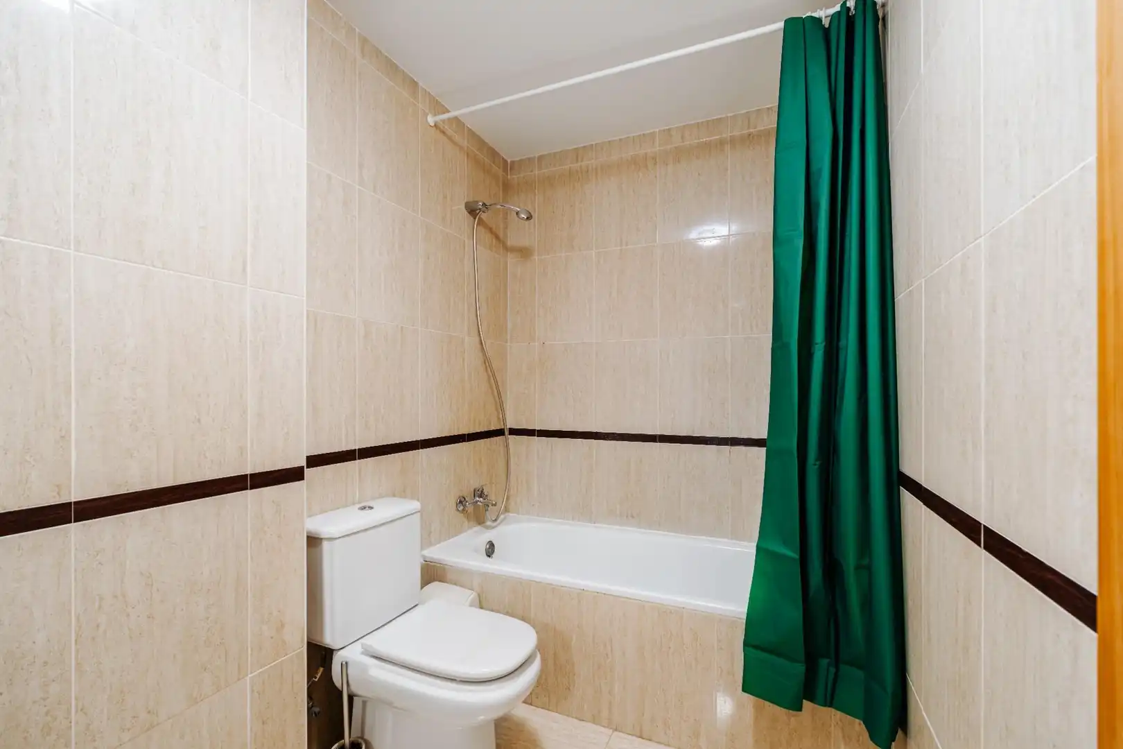 Bany de Apartament de lloguer en Villajoyosa / La Vila Joiosa amb Aire condicionat, Calefacció i Jardí privat