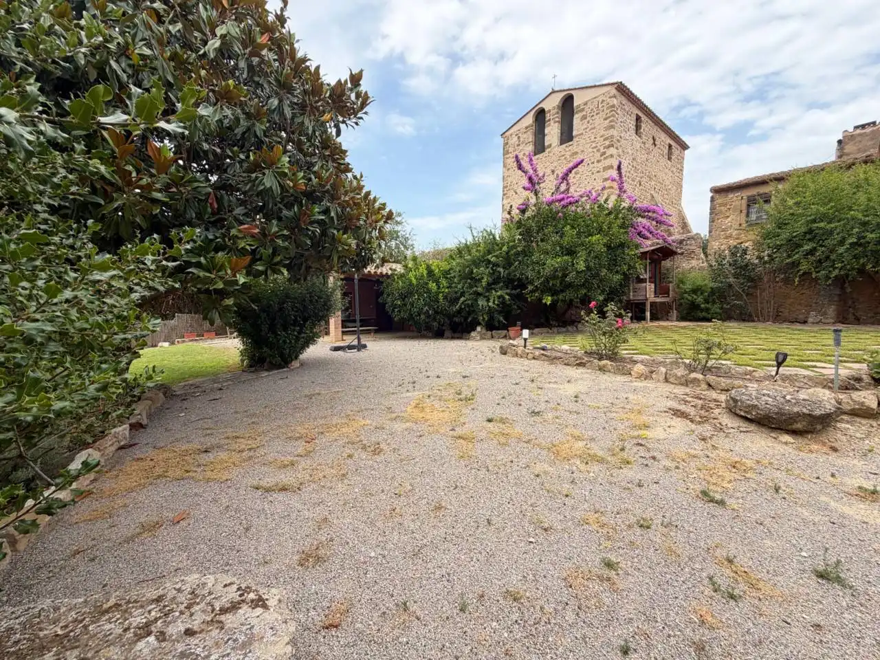 Jardí de Finca rústica en venda en La Tallada d'Empordà amb Aire condicionat, Calefacció i Jardí privat
