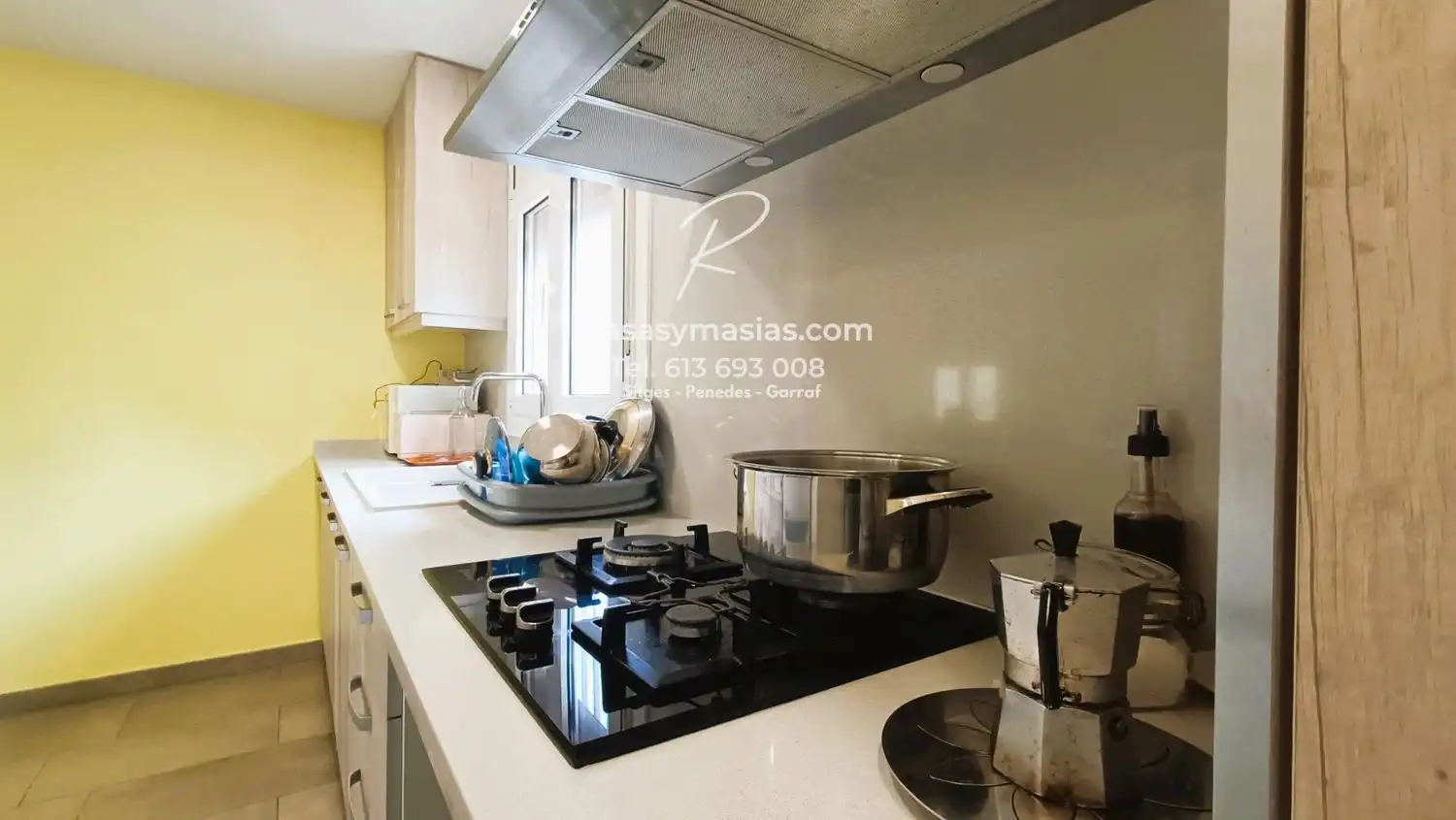 Cocina de Finca rústica en venta en Mediona con Calefacción, Jardín privado y Piscina