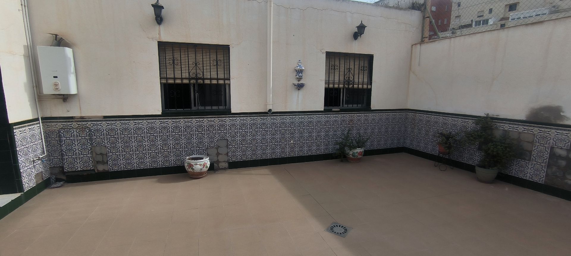 Terrace of Single-family semi-detached for sale in  Almería Capital