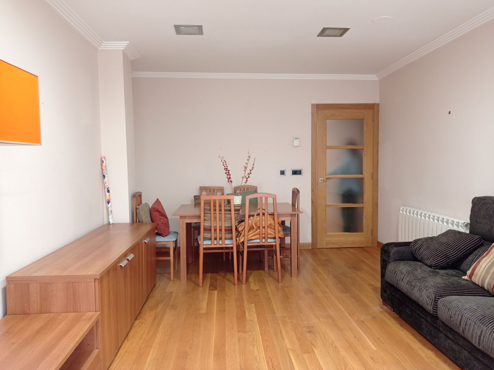 Dining room of Flat for sale in Pontevedra Capital   with Heating, Parquet flooring and Storage room