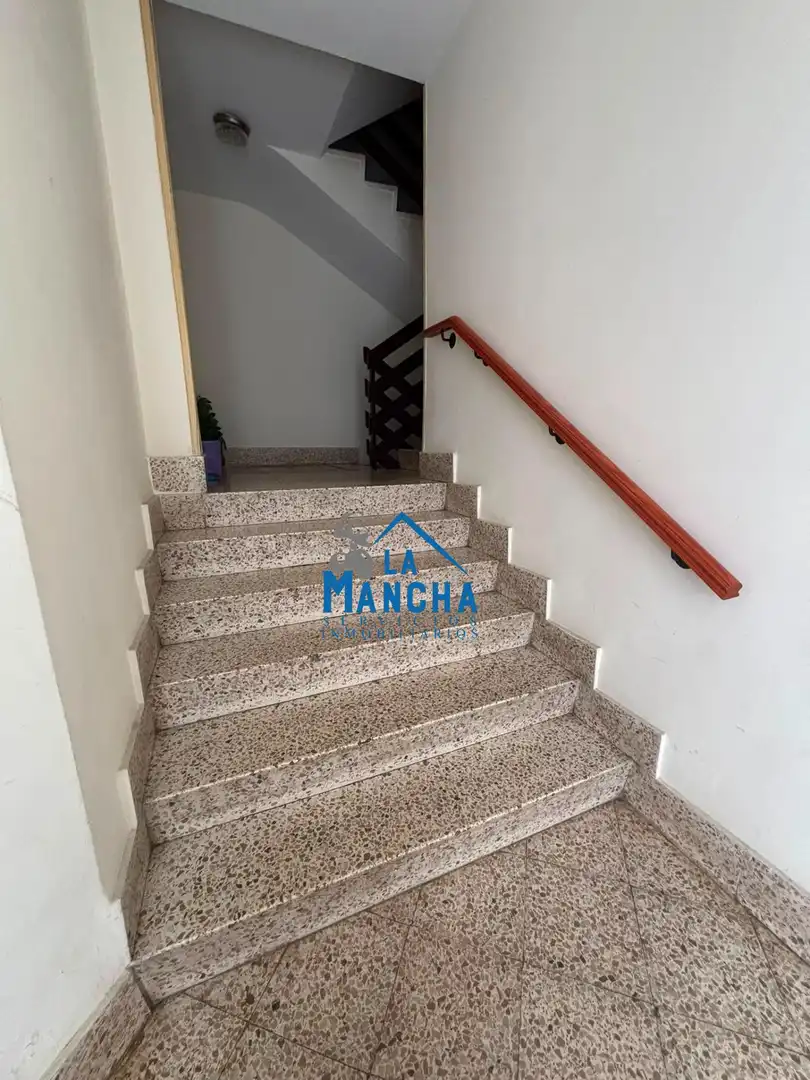 Piso en venta en El Pilar