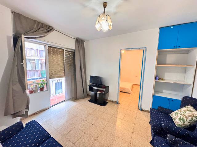 Piso en Venta en Calle Federico Balart en San Andrés - San Antolín
