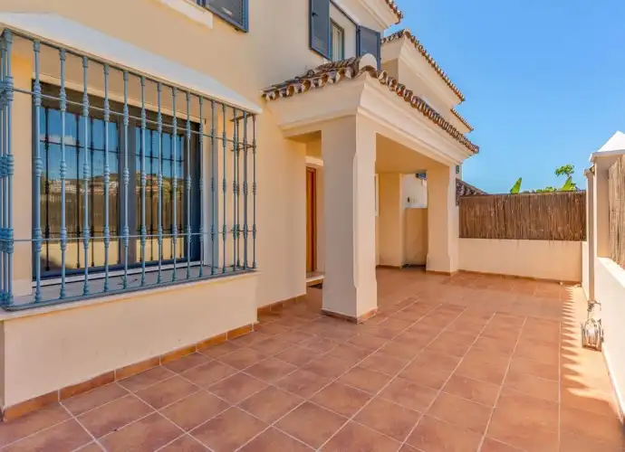 Adossat amb piscina en venda a Calle Jardin del Golf 142, imagen 29