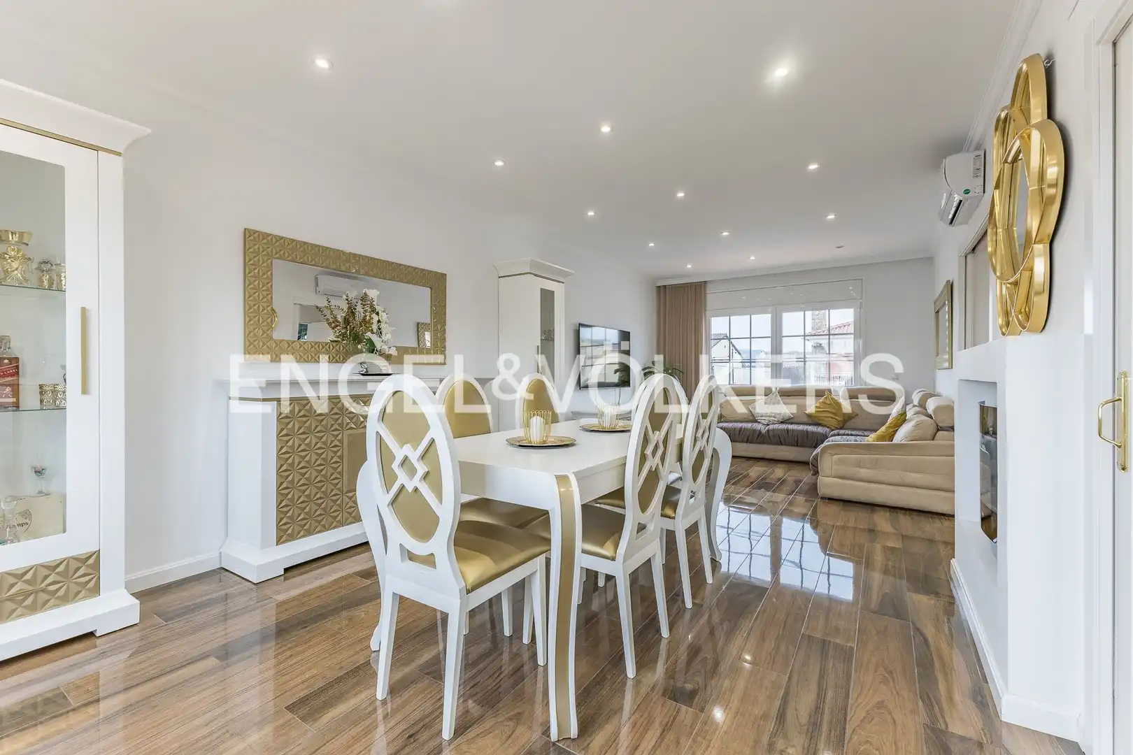 Dining room of Country homes for sale in Terrassa  with Air Conditioner, Heating and Private garden
