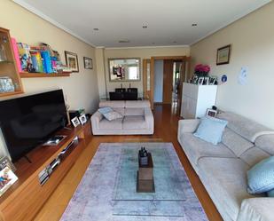 Living room of Flat for sale in Santander  with Heating, Parquet flooring and Storage room