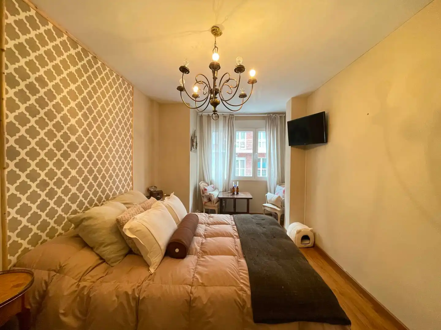 Habitación de Piso en venta en Ponferrada con Calefacción, Terraza y Trastero