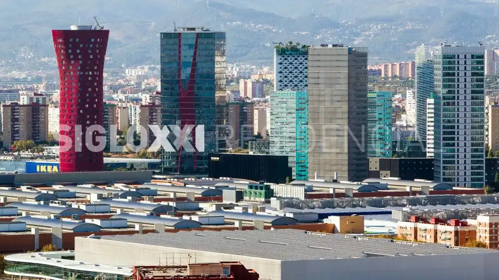 Vista exterior de Garatge en venda en Barcelona