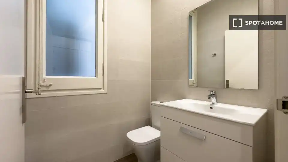 Flat with terrace to rent in Eixample, imagen 16