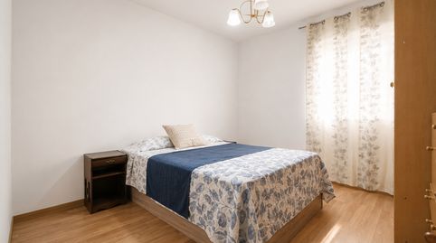 Foto 2 de Piso en venta en Avinguda de Salou, Migjorn, Reus