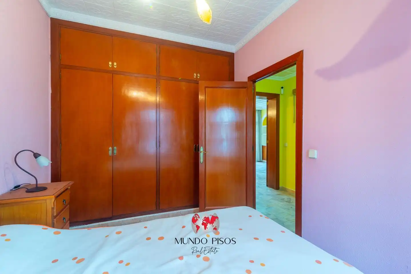 Schlafzimmer von Erdgeschoss zum Verkauf in  Palma de Mallorca mit Klimaanlage, Heizung und Privatgarten