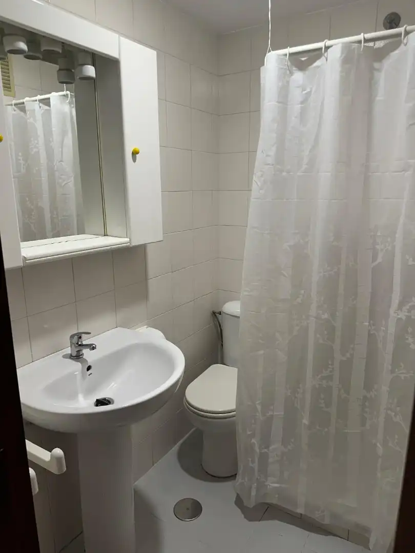 Baño de Piso de alquiler en Badajoz con Aire acondicionado, Calefacción y Terraza
