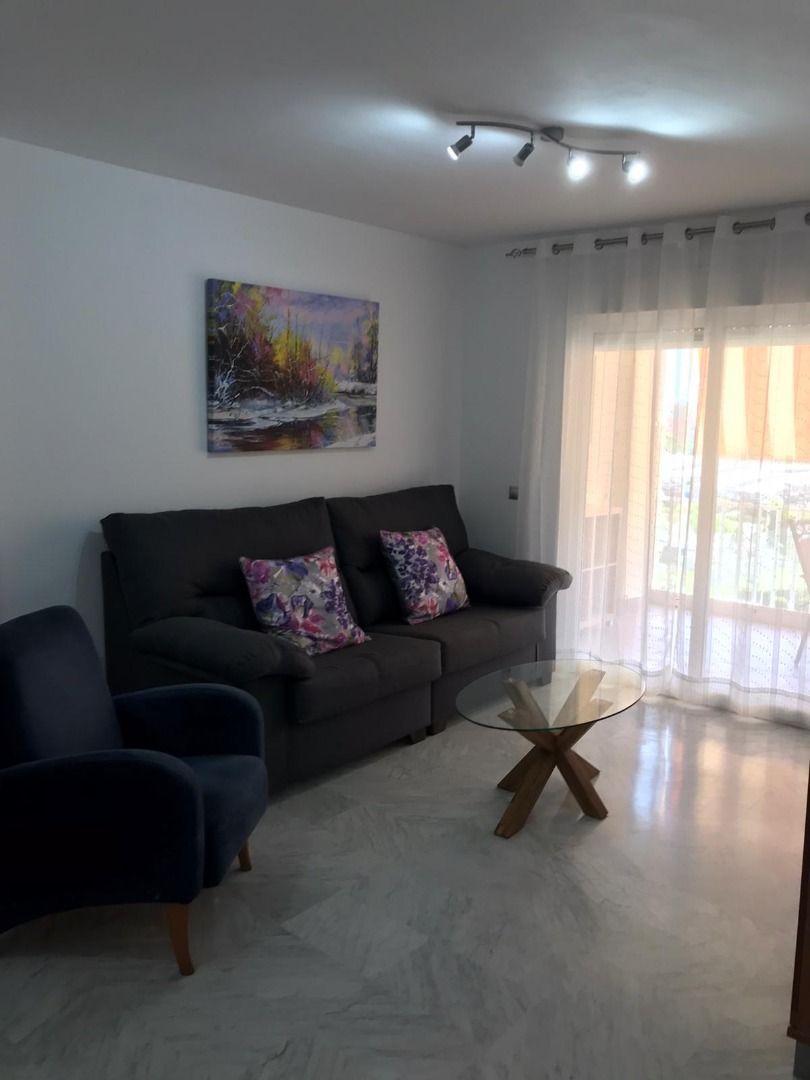 Pis de lloguer a Calle San Miguel, Castillo Sohail - Myramar