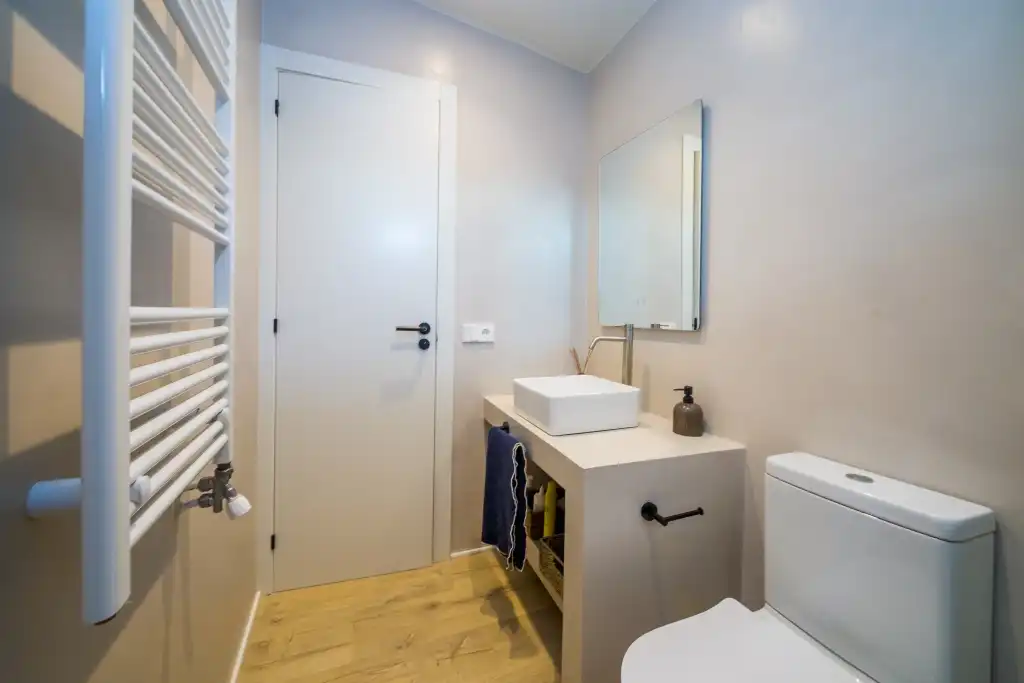 Bathroom of Houses for sale in Castell d'Aro, Platja d'Aro i s'Agaró  with Furnished