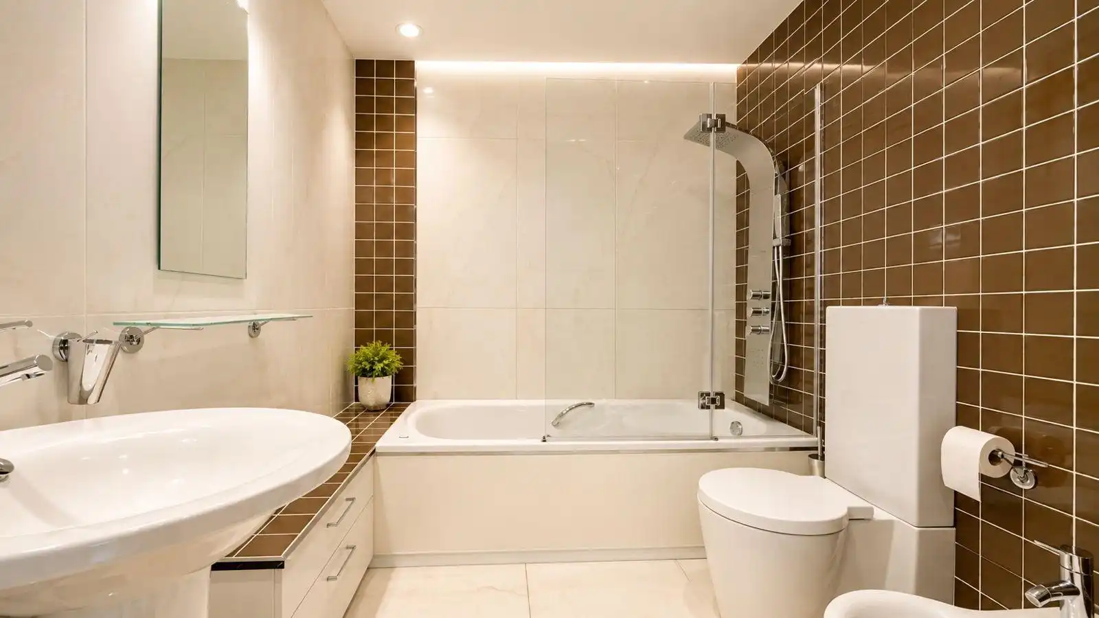 Bathroom of Attic for rent in Elche / Elx  with Air Conditioner, Heating and Terrace