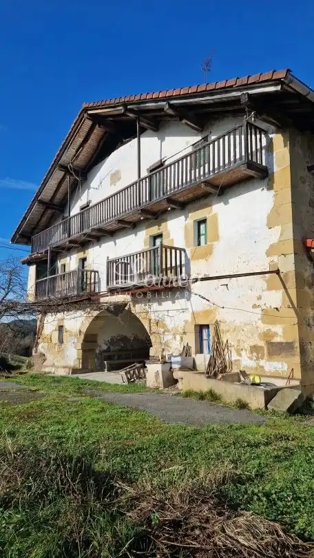 Vista exterior de Finca rústica en venda en Larrabetzu amb Jardí privat i Balcó