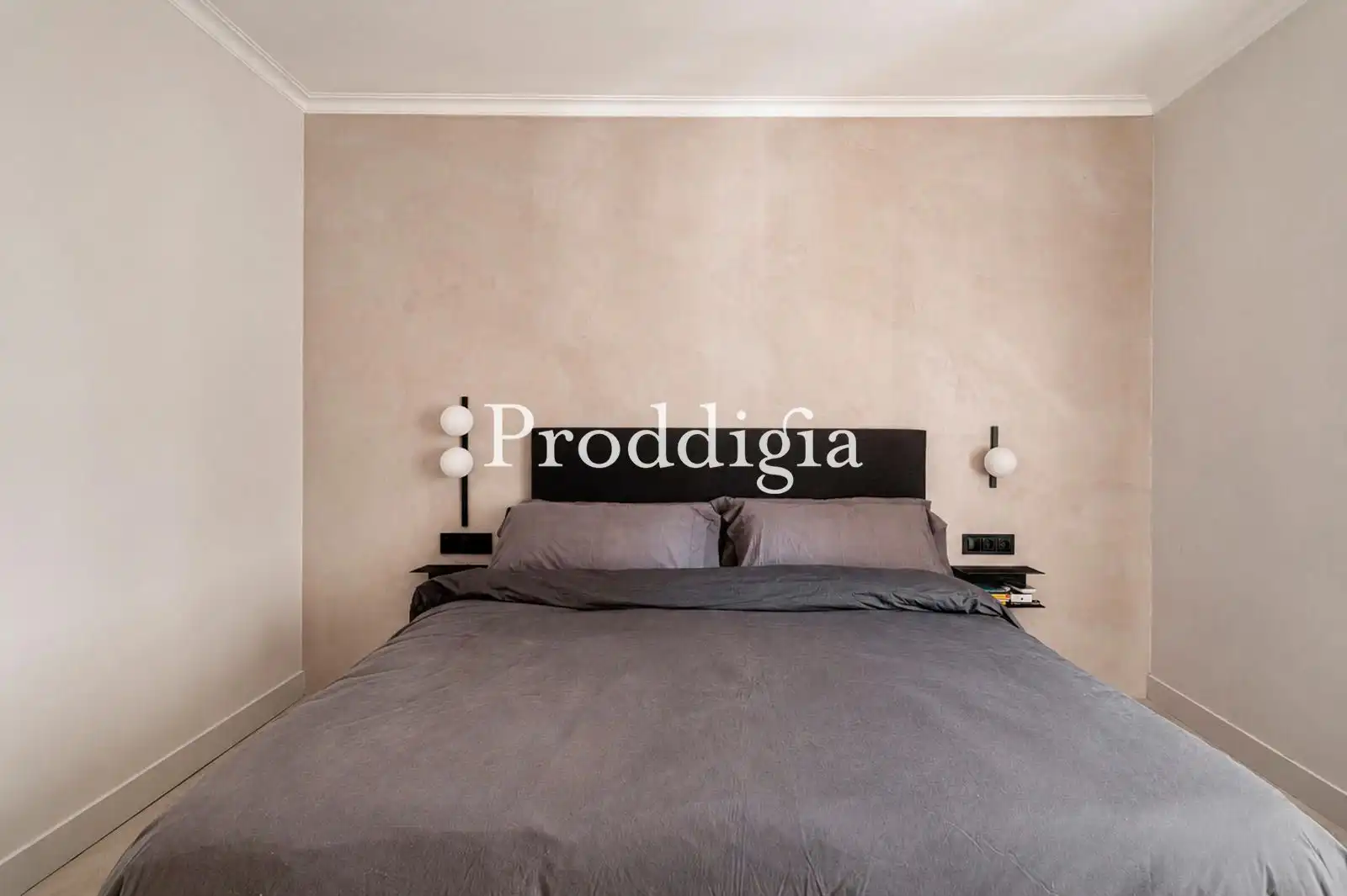 Bedroom of Flat for sale in Barcelona  with Air Conditioner, Heating and Terrace