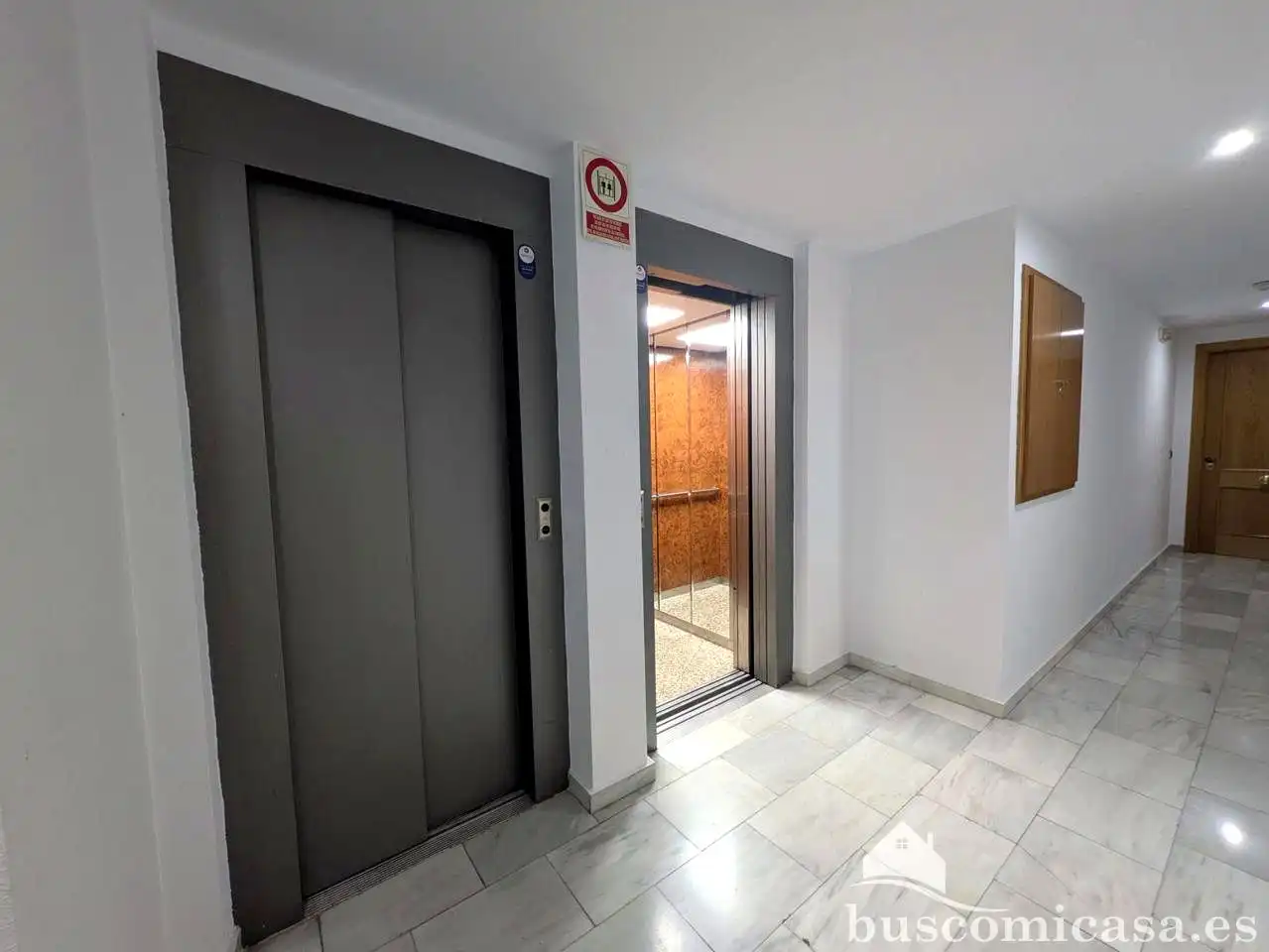 Flat for rent in Linares  with Air Conditioner, Parquet flooring and Furnished