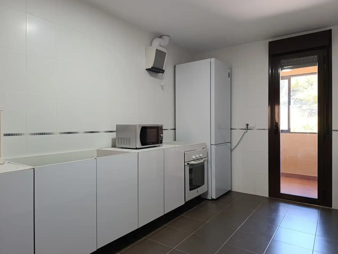 Cuina de Dúplex en venda en Pozuelo de Calatrava amb Calefacció, Terrassa i Traster