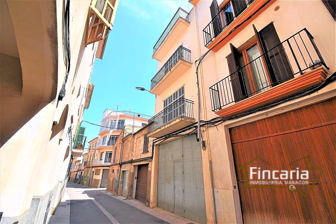 Casa adosada en venda a Carrer del Retir, Manacor Centre