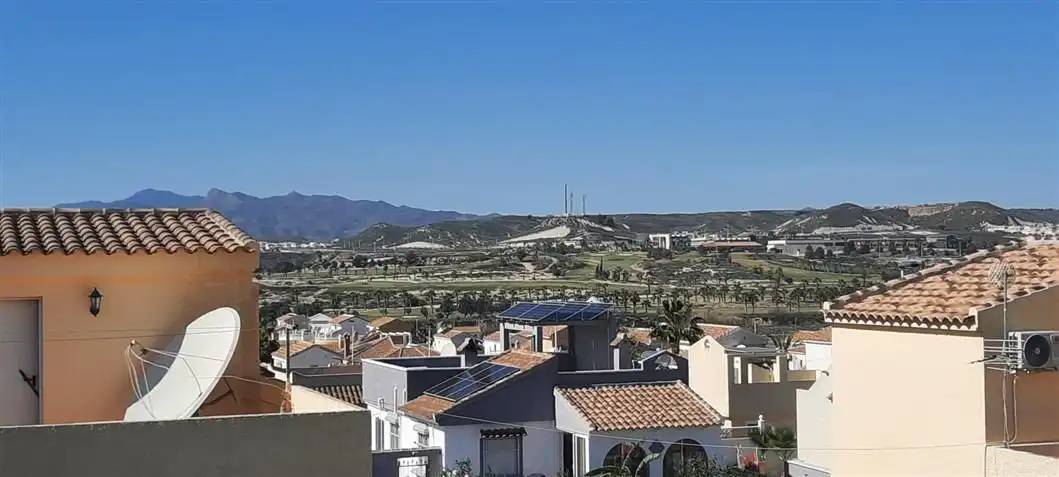Vista exterior de Casa o xalet en venda en Mazarrón amb Aire condicionat, Calefacció i Jardí privat