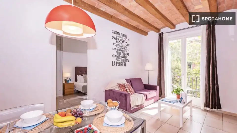 Flat with terrace to rent in Eixample, imagen 2
