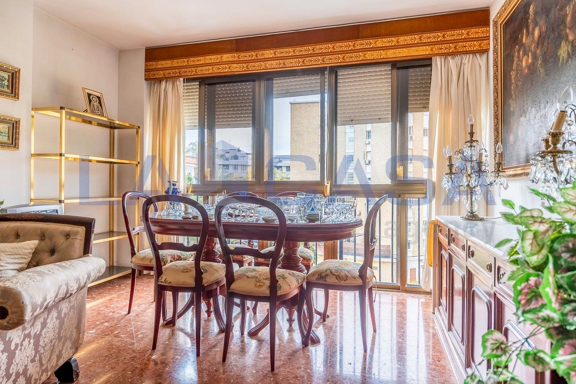 Dining room of Flat for sale in  Sevilla Capital