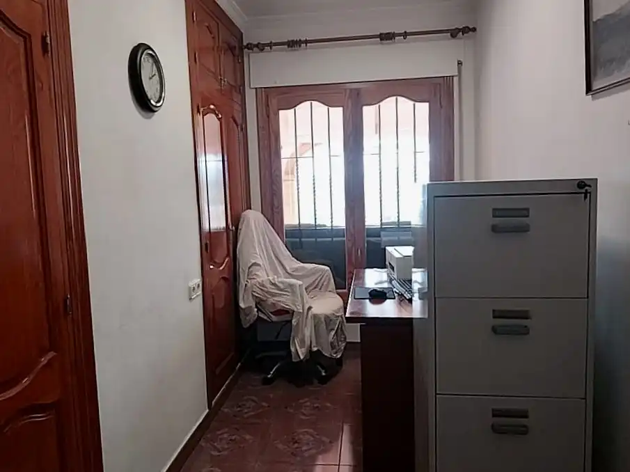 Chalet con piscina en venta en Centro ciudad, imagen 13