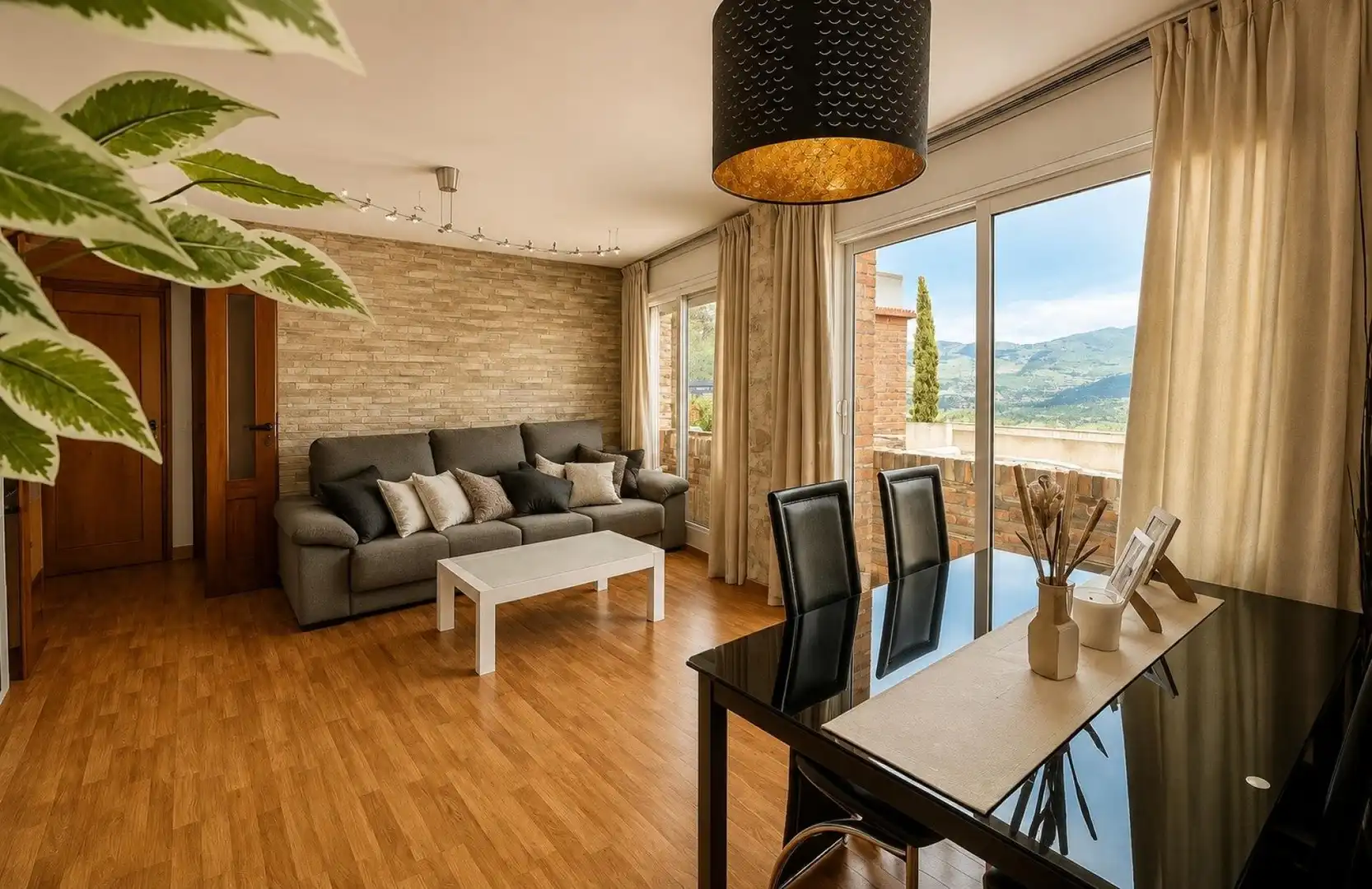 Sala de estar de Apartamento en venta en Sant Feliu de Codines